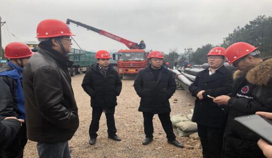 铜仁城投集团能源投资公司联合市发改委对县县通项目进度、质量、安全检查及调研